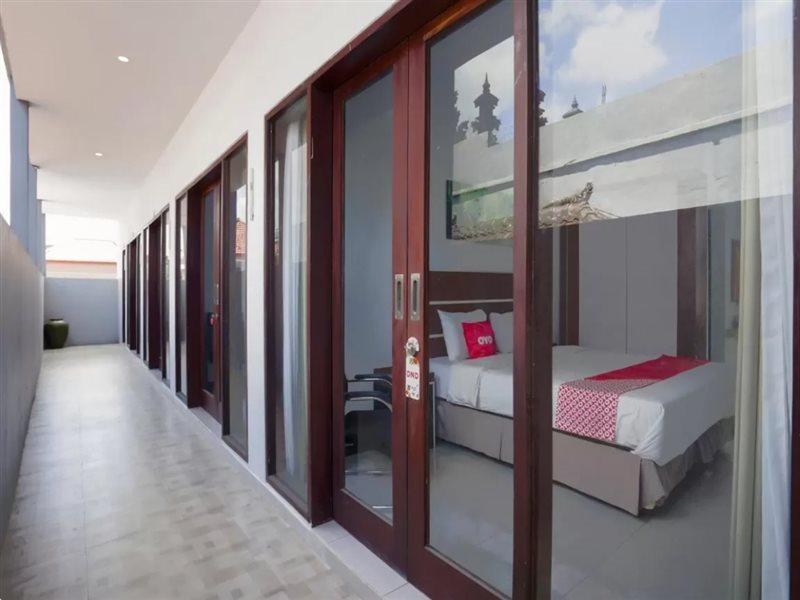 Oyo 3852 Valomia Guest House Denpasar Dış mekan fotoğraf