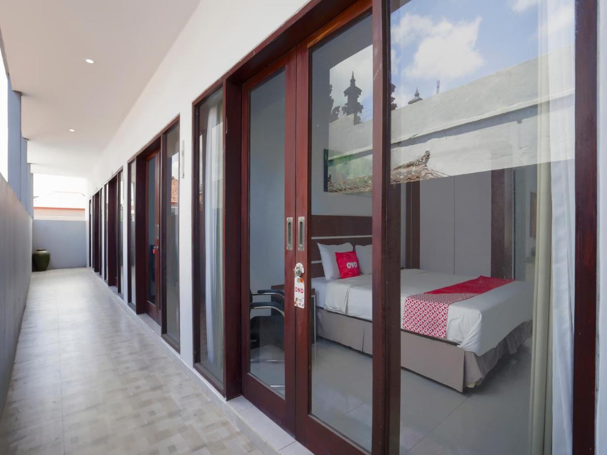 Oyo 3852 Valomia Guest House Denpasar Dış mekan fotoğraf